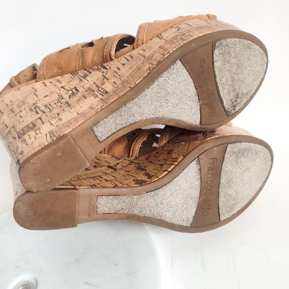 Franco Sarto Sandals Size 9.5 Wedge Platform‎ Shea Tan Faux Suede Laser Cut Cork
